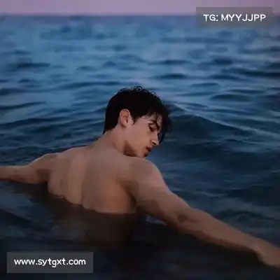 卢鸣革
